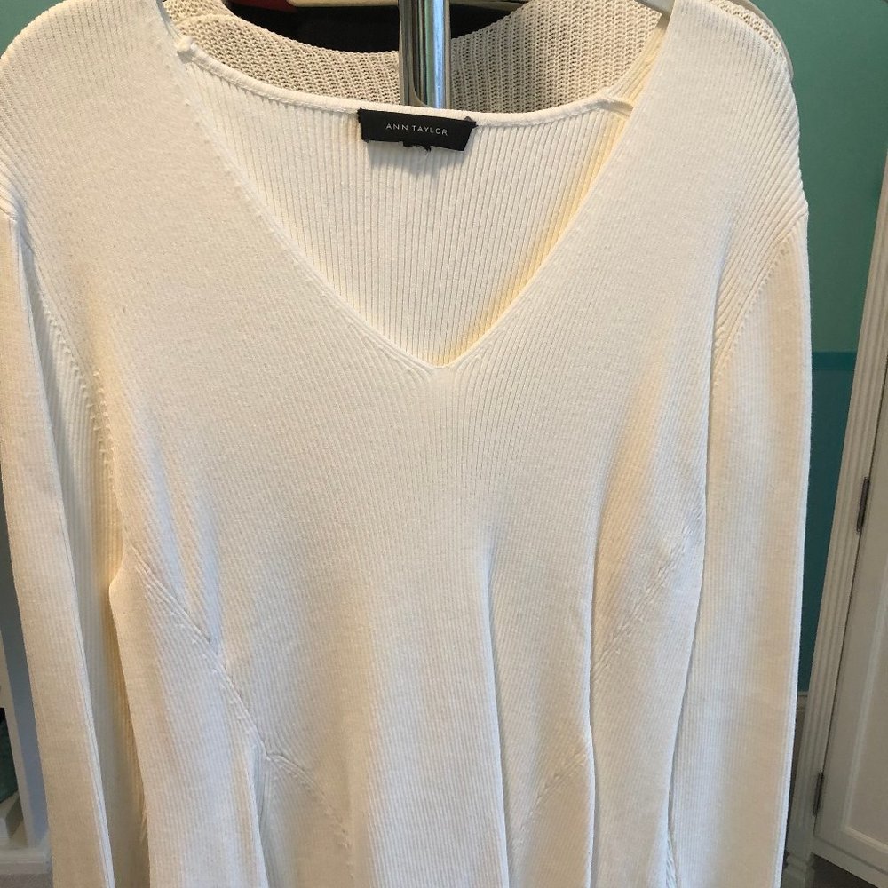Ann Taylor ribbed white sweater